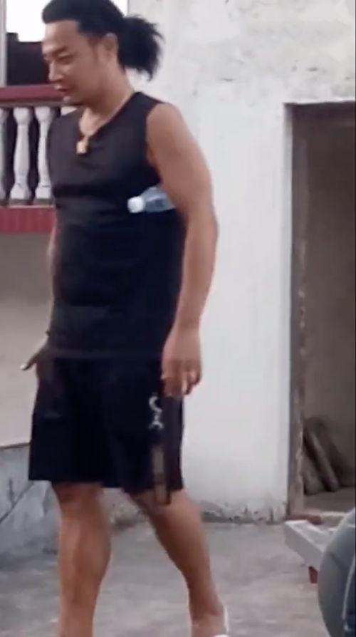 红色口罩爆料视频,背后惊人真相曝光